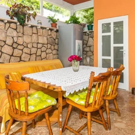 Sea View - Double With Shared Bathroom Apartment *